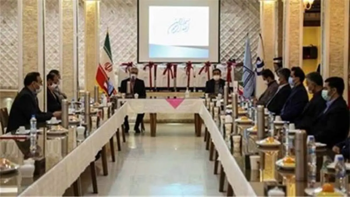 اهدای 6 دستگاه اکسیژن ساز به دانشگاه علوم پزشکی بیرجند