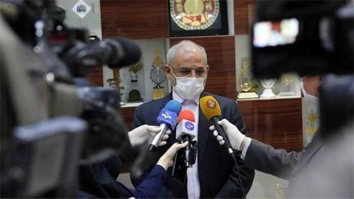 دانش آموزان را مهرماه به مدرسه می‌آوریم