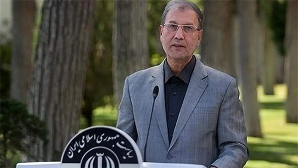 عذرخواهی دولت در خصوص حادثه برای اتوبوس خبرنگاران و سربازمعلمها