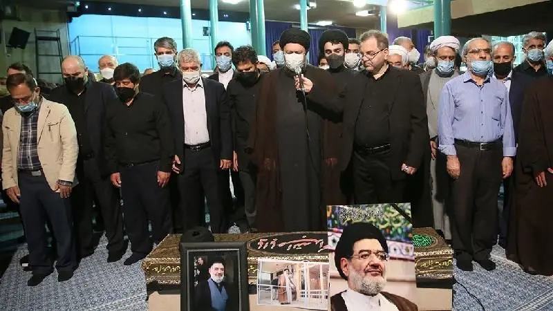 تشییع پیکر حجت‌الاسلام سیدعلی‌اکبر محتشمی‌پور با حضور جمعی از فعالین سیاسی در حسینیه جماران