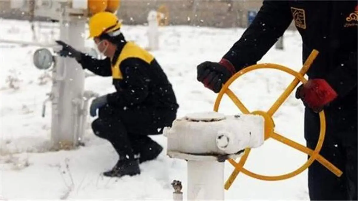 از عقبماندگی در توسعه بالادست تا بهینهسازی فرمالیته مصرف/ آقای وزیر؛ با تعطیلات مشکل گاز حل نمیشود