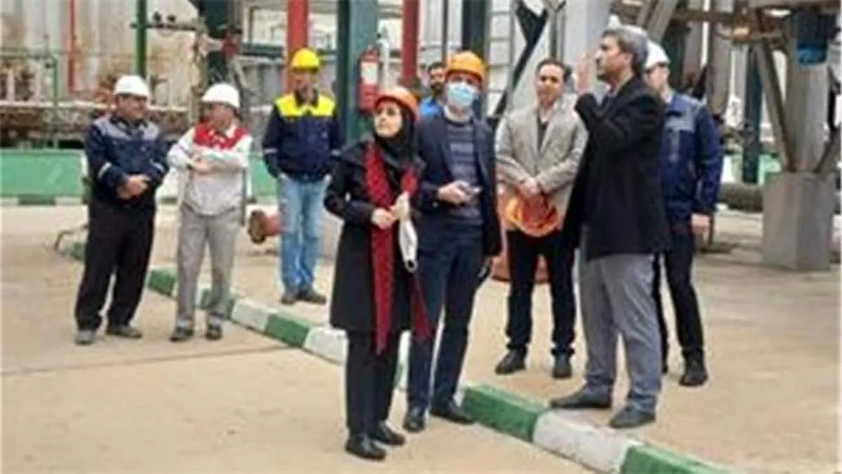 بازدید مدیر نظارت بر تولید، عملیات و مهندسی شرکت های پالایشگاهی و پتروشیمی تاپیکو از پروژه مخازن آبادان