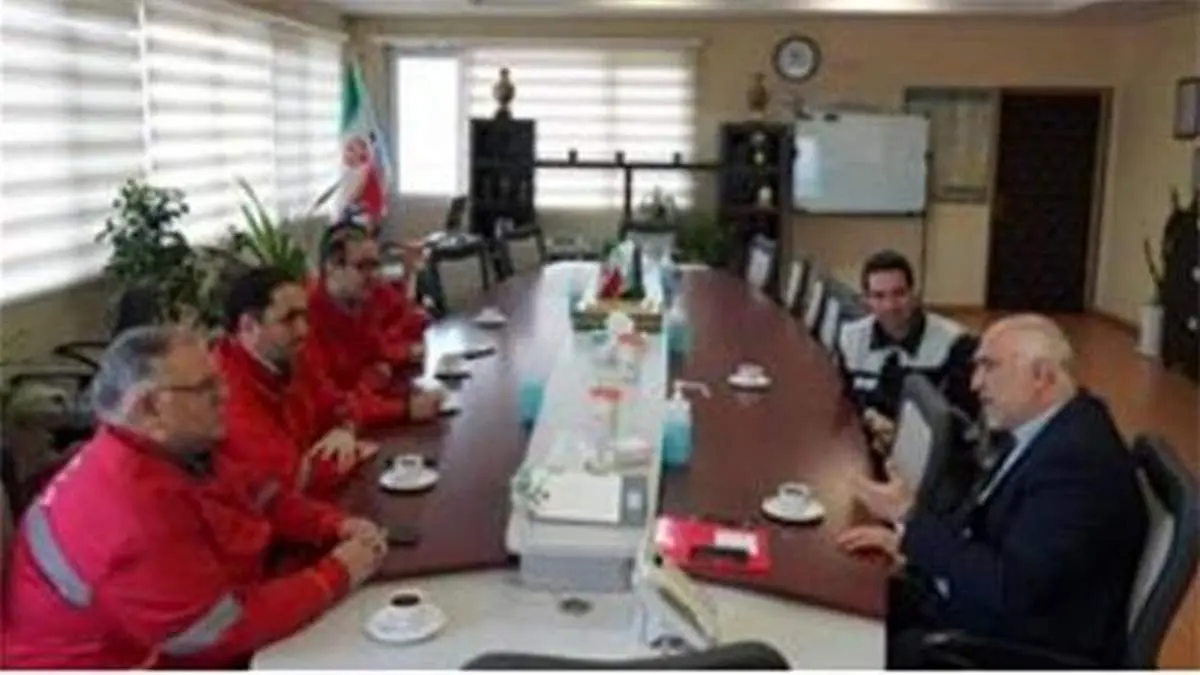 افزایش تولید راهبرد نفت پاسارگاد در جنگ اقتصادی/ تامین مستمر خوراک عامل اساسی در تحقق جهش تولید