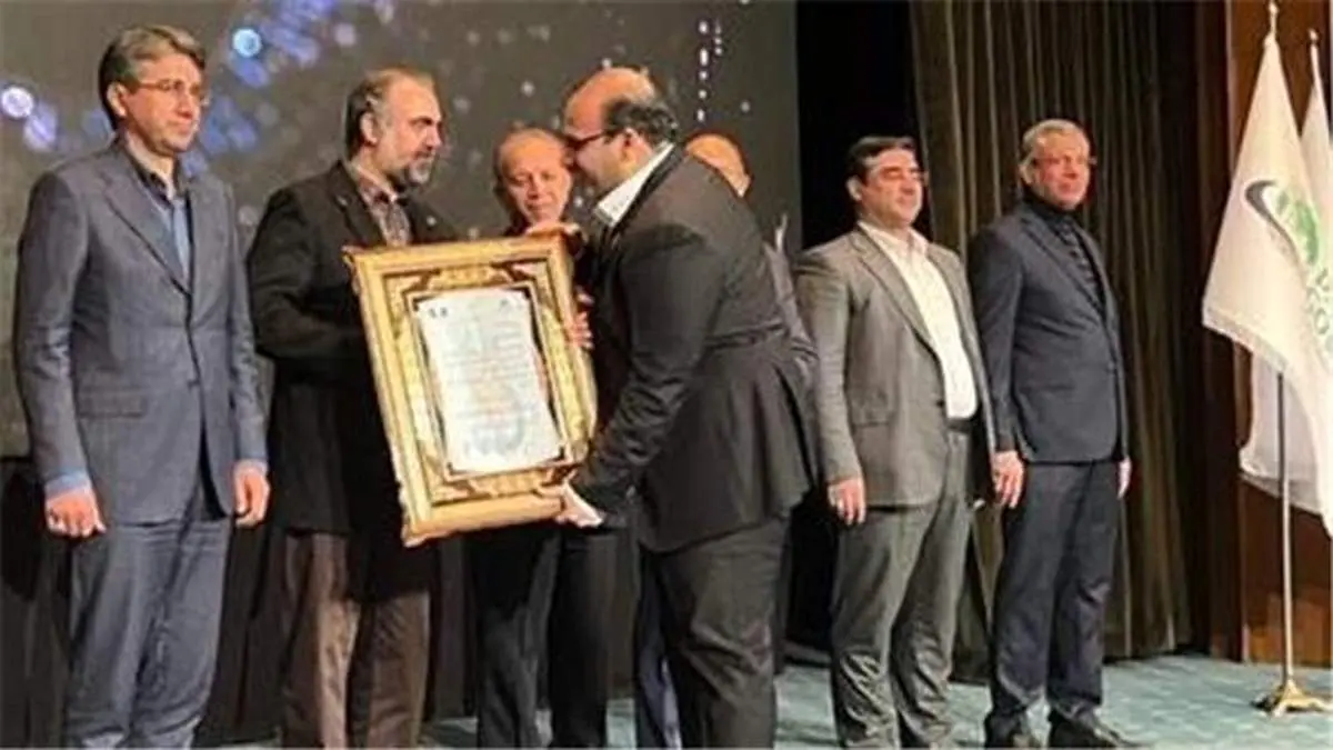 توسعه صادرات بهترین راهکار حمایت از صنایع در دوران تحریم