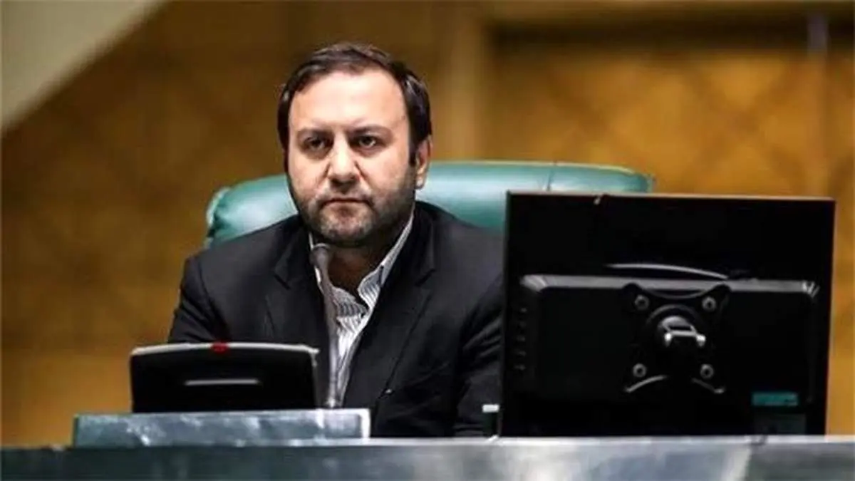 پرداختن به رفع معضل آلودگی هوا به اندازه معیشت مردم در لایحه بودجه مهم است/ ما شهروندان علایم حیاتی داریم اما نفس نمی‌کشیم