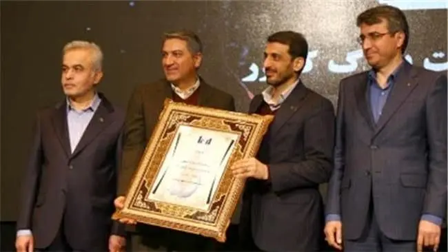 درخشش فولاد مبارکه در همایش رتبه‌بندی شرکت‌های برتر ایران(۱۰۰ IMI-)
