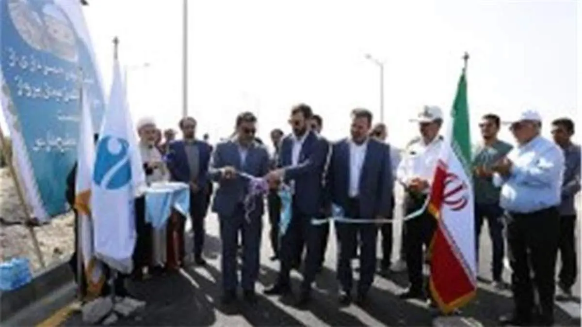 آغاز بهره برداری از بلوار حدفاصل میدان پرواز تا دهکده ساحلی خلیج فارس