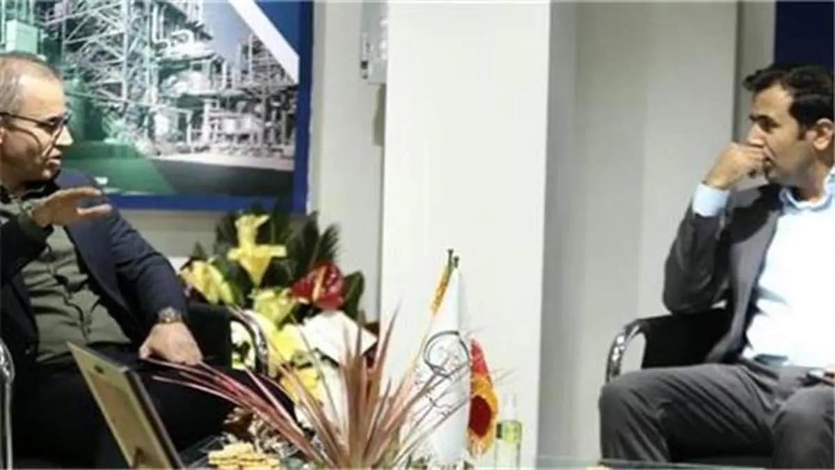 دیدار بی واسطه مدیر عامل پتروشیمی خوزستان با مشتریان