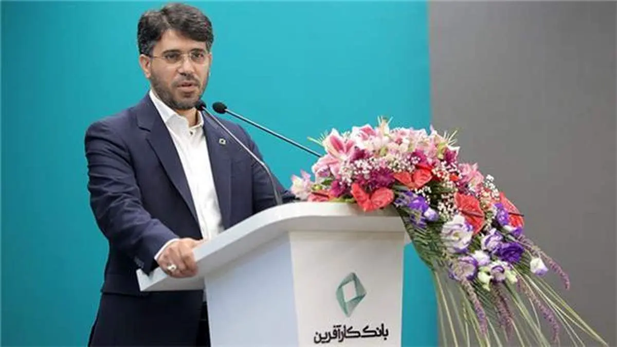 کارآفرین؛ بانکی" نوآور،متمایز و شفاف"