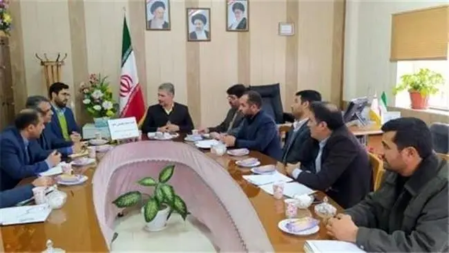 نشست هم‌اندیشی مدیران ارشد آموزش و پرورش استان زنجان با بیمه دانا