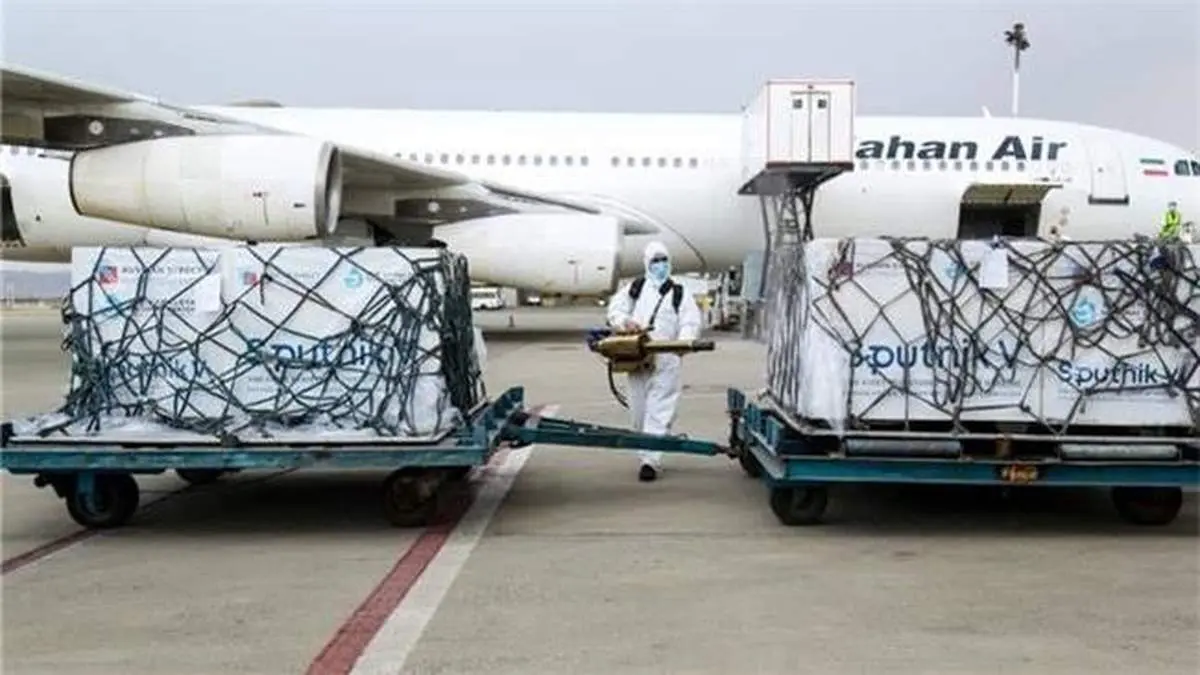 هفتمین محموله واکسن کرونا توسط هلالاحمر تحویل وزارت بهداشت شد