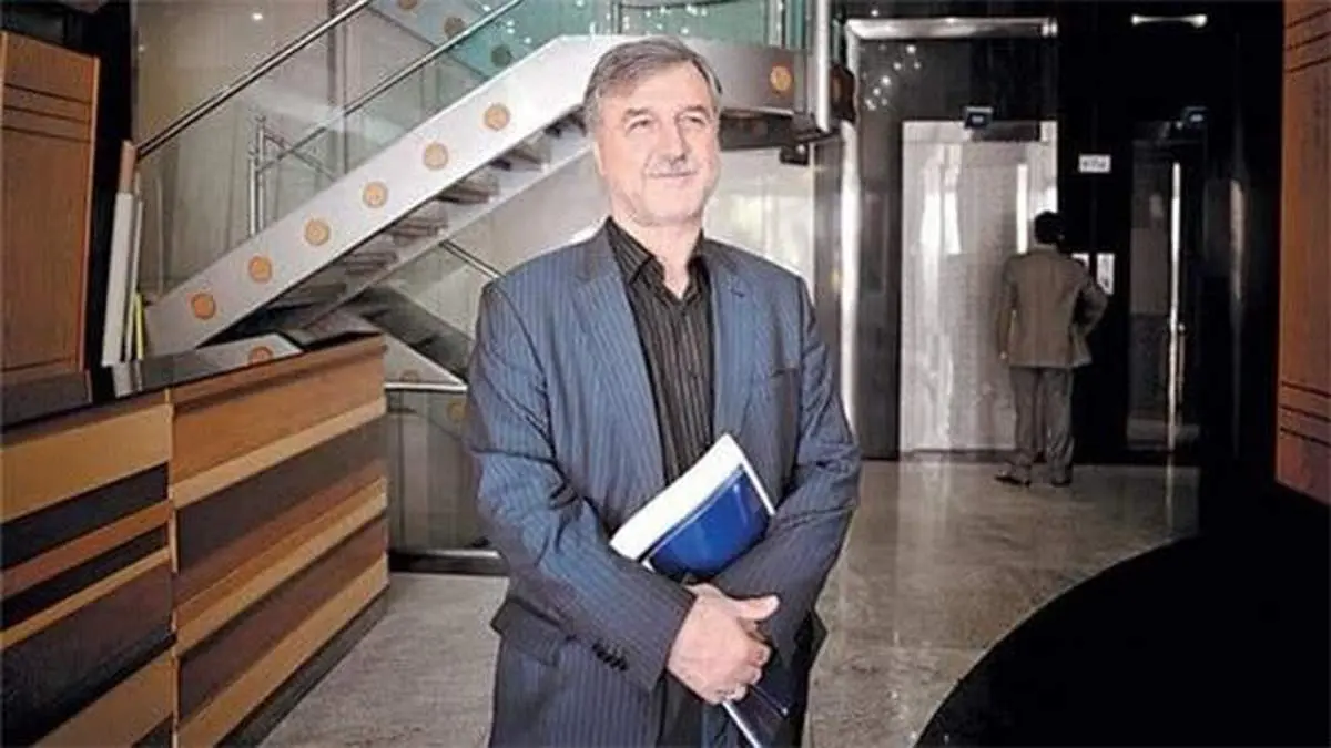گزارشدهی مطلوب به سهامداران، تحصیل پرتفوی کمریسک و سالم ، خدمترسانی مطلوب از مهمترین اهداف بیمه معلم در سال 1400