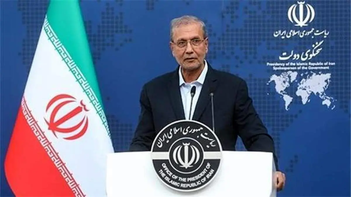 ظرفیت شبکه بهداشتی کشور برای واکسیناسیون فراتر از ۵۰۰ تا۶۰۰ هزار دوز در روز رسیده است/ کارنامه سیاه‌نمایی توسط رسانه‌های پروژه‌ای خارجی و مخالفان داخلی به جای مانده است