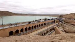 تخریب پل و سقوط ۱۲ نفر در سد فریمان