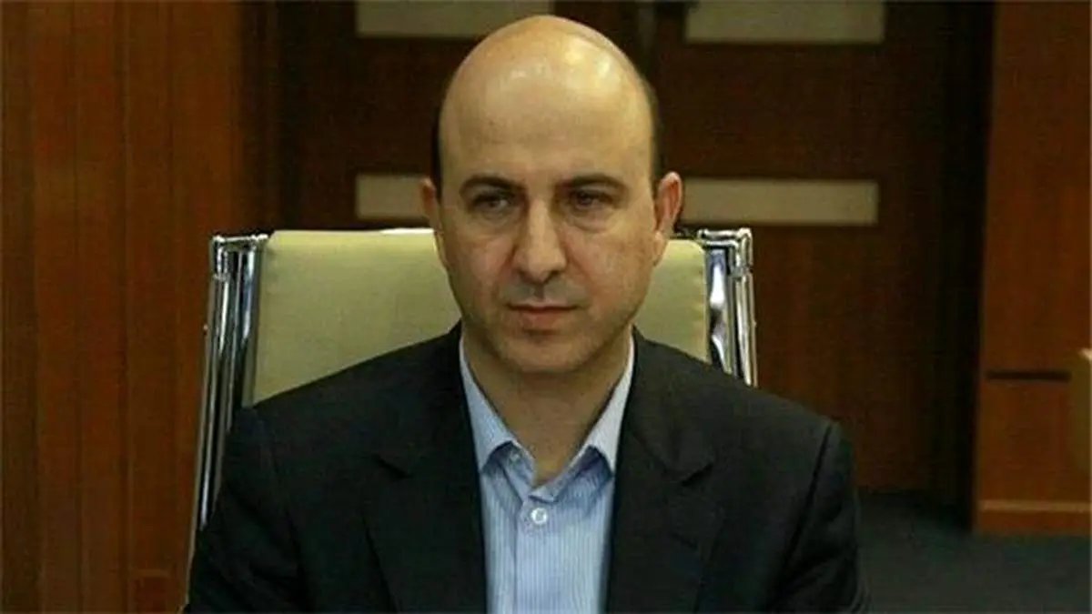 بستری بیماران کرونایی در اورژانس بیمارستان تا دو برابر ظرفیت/ درخواست استعفا از سوی کادر درمان نداشته‌ایم