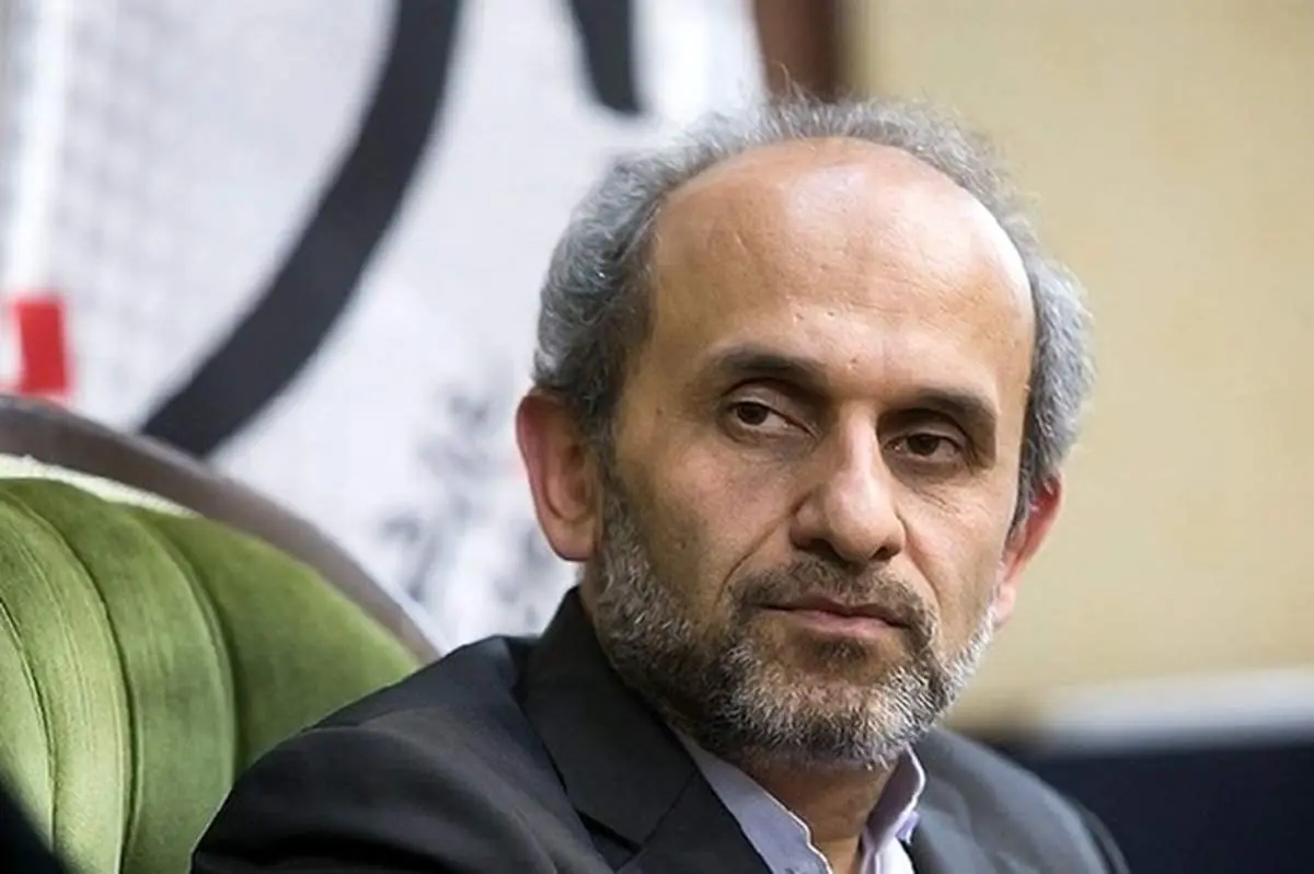 در جمهوری اسلامی هر کس هر چه بخواهد بیان میکند