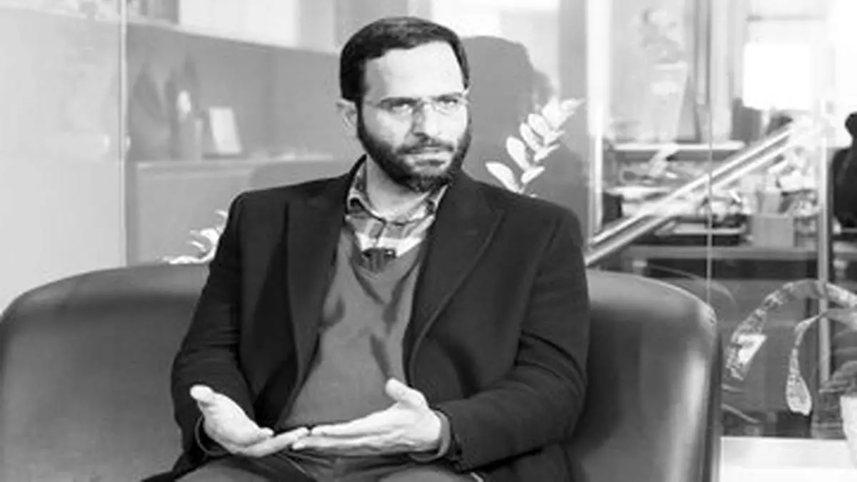 به جای دغدغه امنیت شغلی اساتید و تعلیق های غیرقانونی، نگران اسم سیگار هستید؟