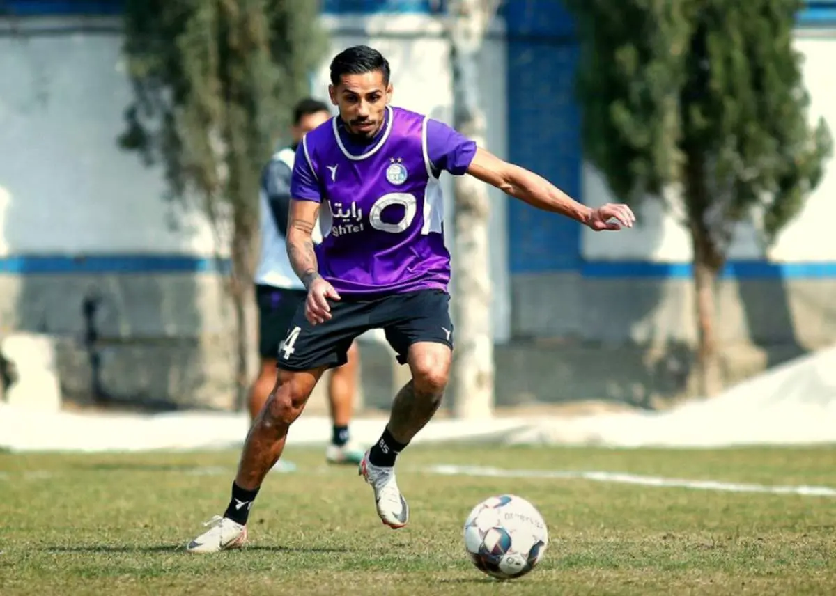 خرید زمستانی نکونام همچنان منتظر فرصت کامل