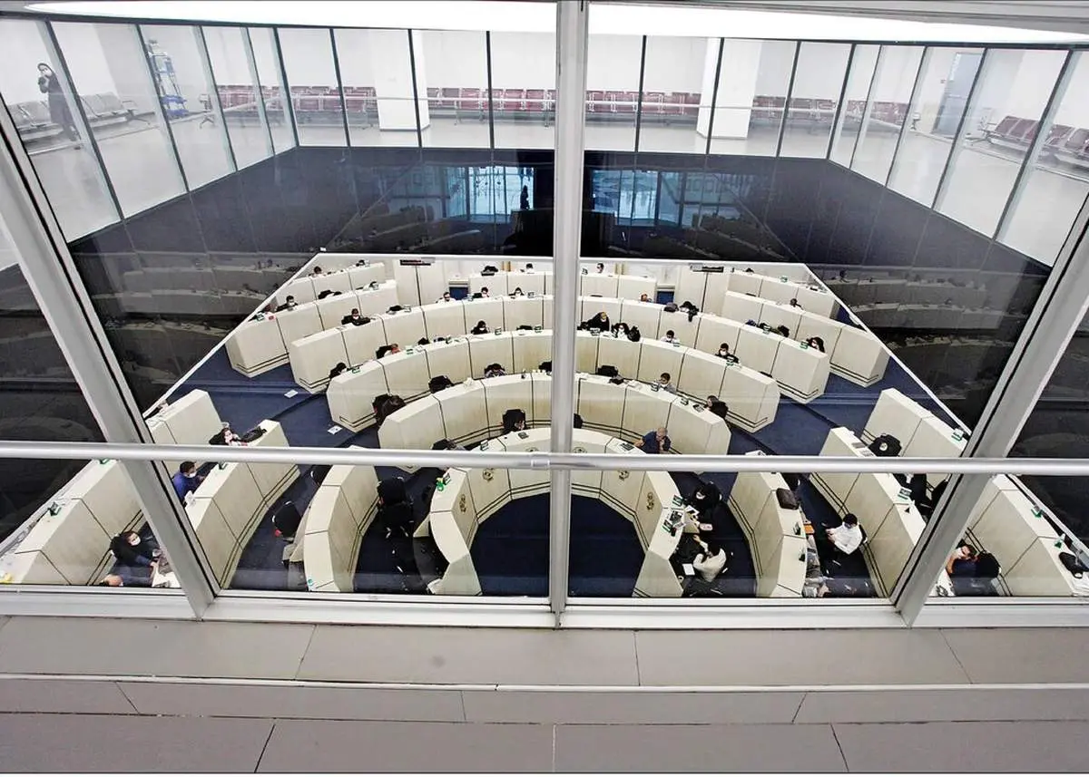 بورس بر مدار صعود ماند؛ افزایش ۵۴ هزار و ۲۵۰ واحدی شاخص کل