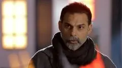 پیمان معادی معذب در کنار خانم ونزدی محبوب