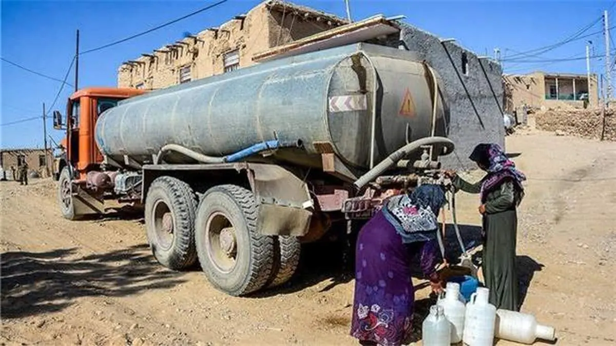نیشکر و برنج، آب خوزستان را به یغما برد/ انتقال آب برای کشاورزی جنایت زیست محیطی است/ تمام دشتهای اطراف تهران را خشک میکنیم