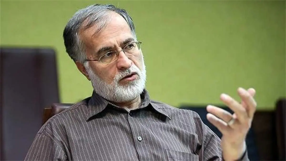 کروبی در هر شرایطی حمایت خود را از امام، نظام و انقلاب اعلام کرده است/ مرز بین انتقاد دلسوزانه از مواضع منفی منفک است/ موسوی و کروبی نقدشان به اصل حاکمیت نیست