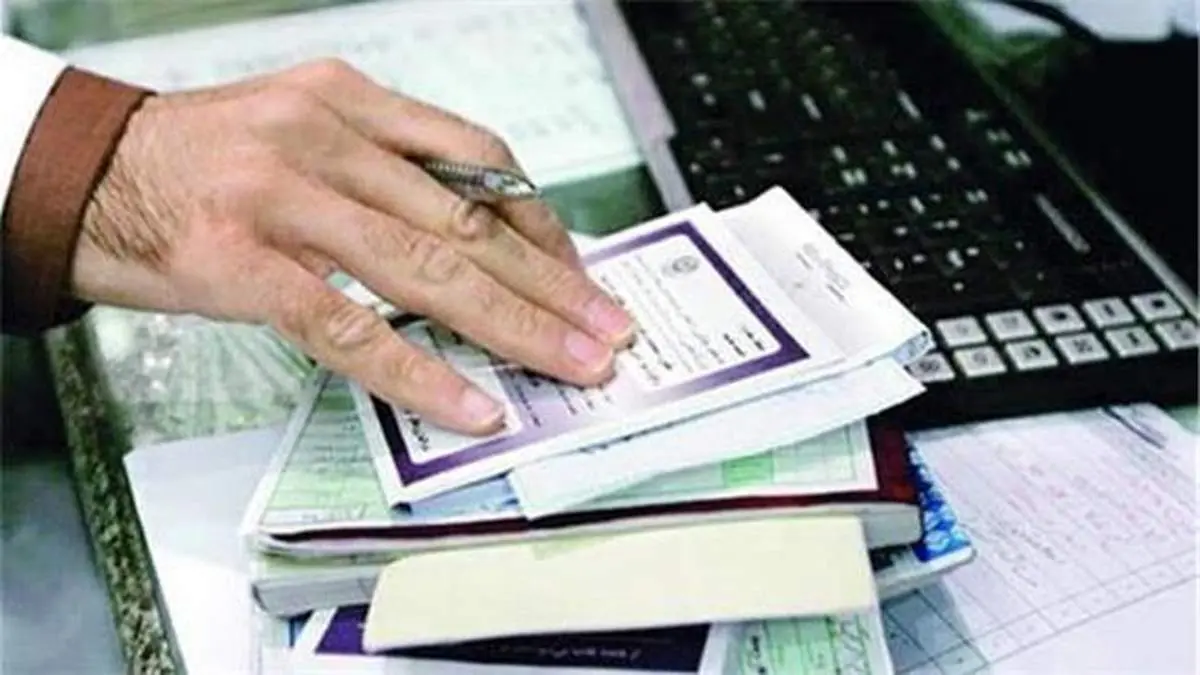 حذف کامل نسخه کاغذی از دیماه / بیمههای تکمیلی سریعتر الکترونیک شوند