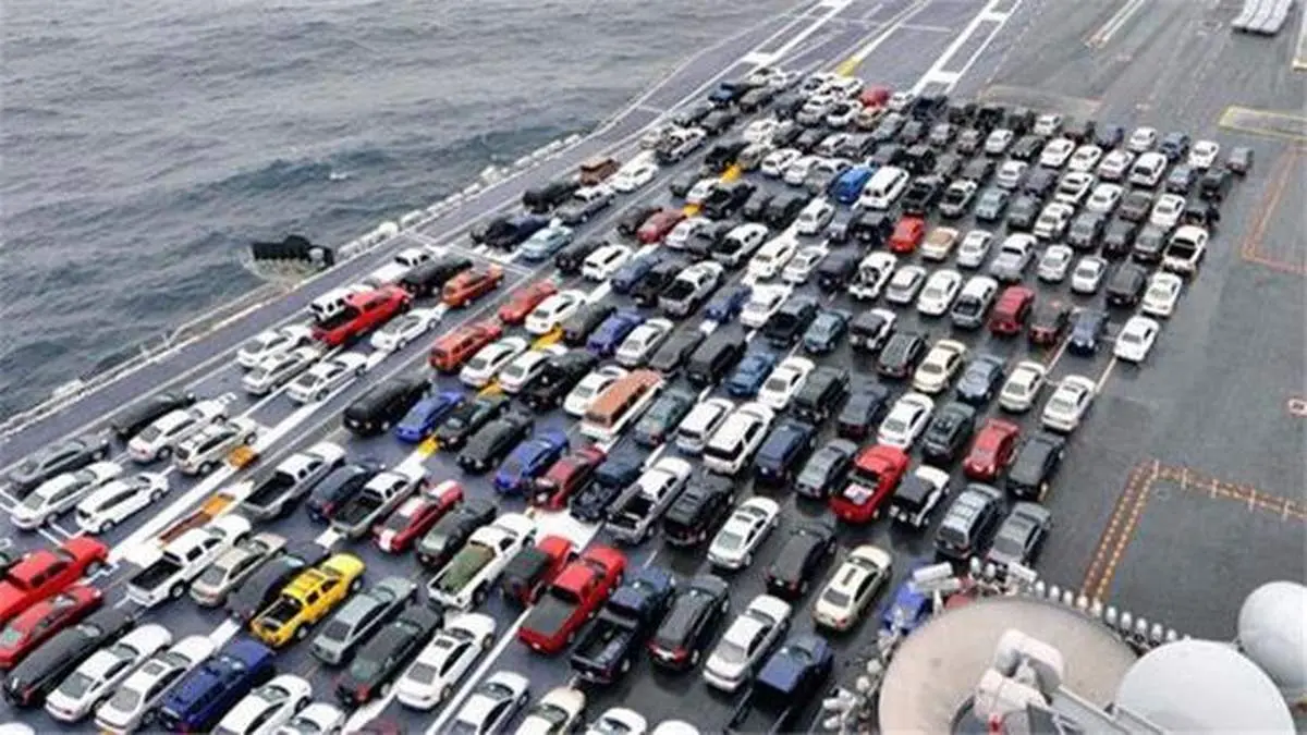 بدون واردات بازار خودرو همچنان ملتهب می‌ماند/ امروز رفع ابهامات شورای نگهبان به کمیسیون صنایع می‌رود/ در مورد عرضه خودرو در بورس مطلبی نشنیدیم