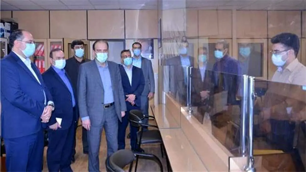 بازدید سرزده مسعود بادین  از مدیریت ها و بخش های مختلف ساختمان مرکزی بیمه آسیا