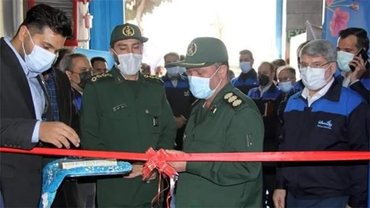 با کار تیمی توانستیم واژه ما میتوانیم را صرف کنیم