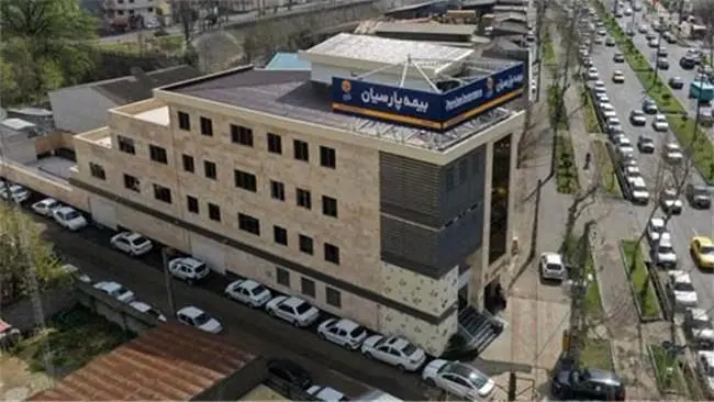 بیمه پارسیان ساختمان جدید شعبه رشت را افتتاح کرد