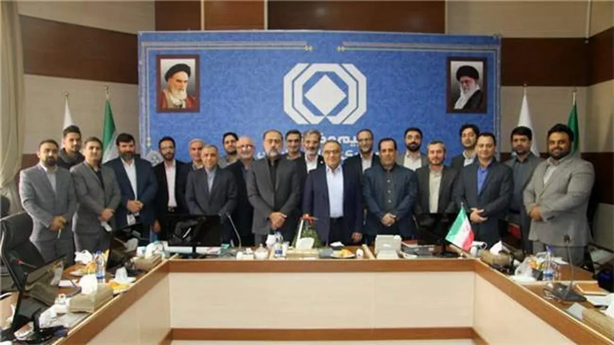 مشاركت فعالانه براي تحقق انتظارات رئيس جمهور و مقام عالی وزارت امور اقتصاد و  دارایی در اولويت همه اركان صنعت بايد قرار گيرد