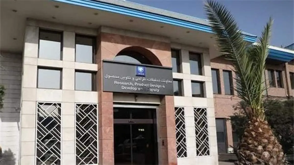 وزیر صنعت، معدن و تجارت از پروژه جدید ایرانخودرو استقبال کرد