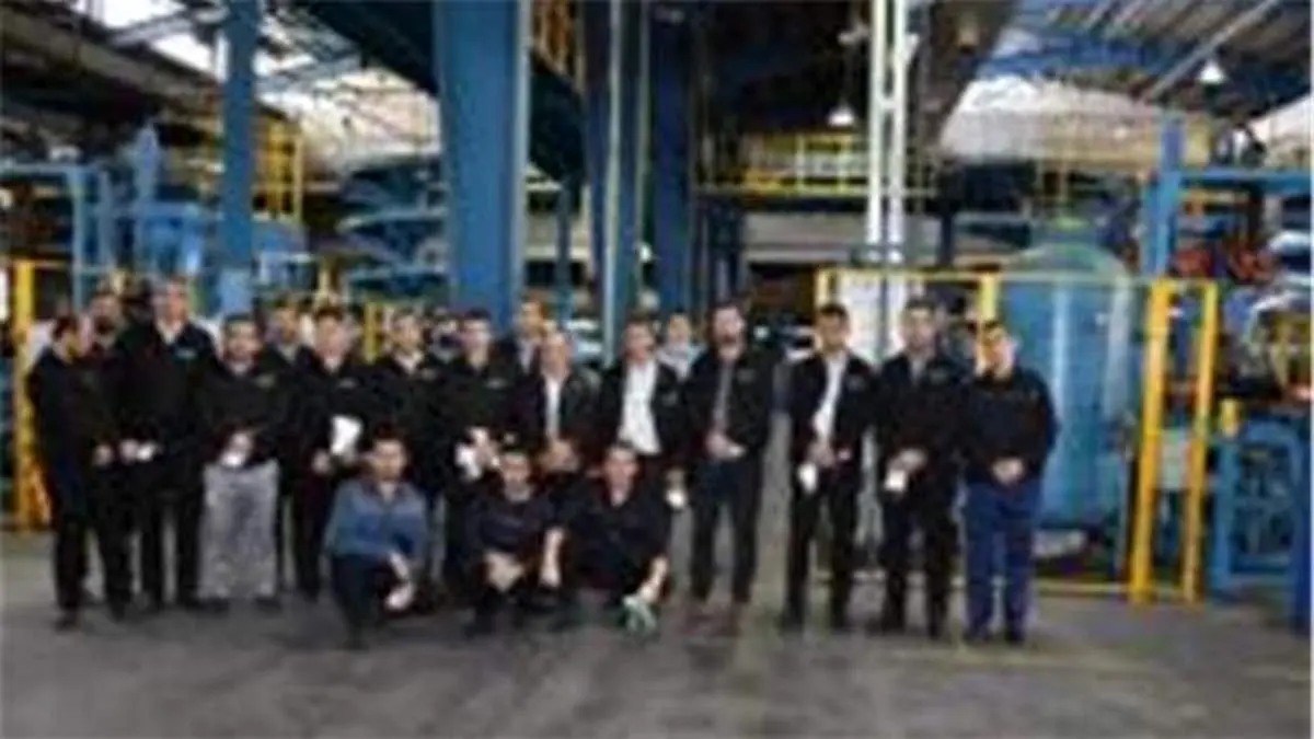 بازدید سرپرست گروه صنعتی بارز از کارخانه بارز کردستان