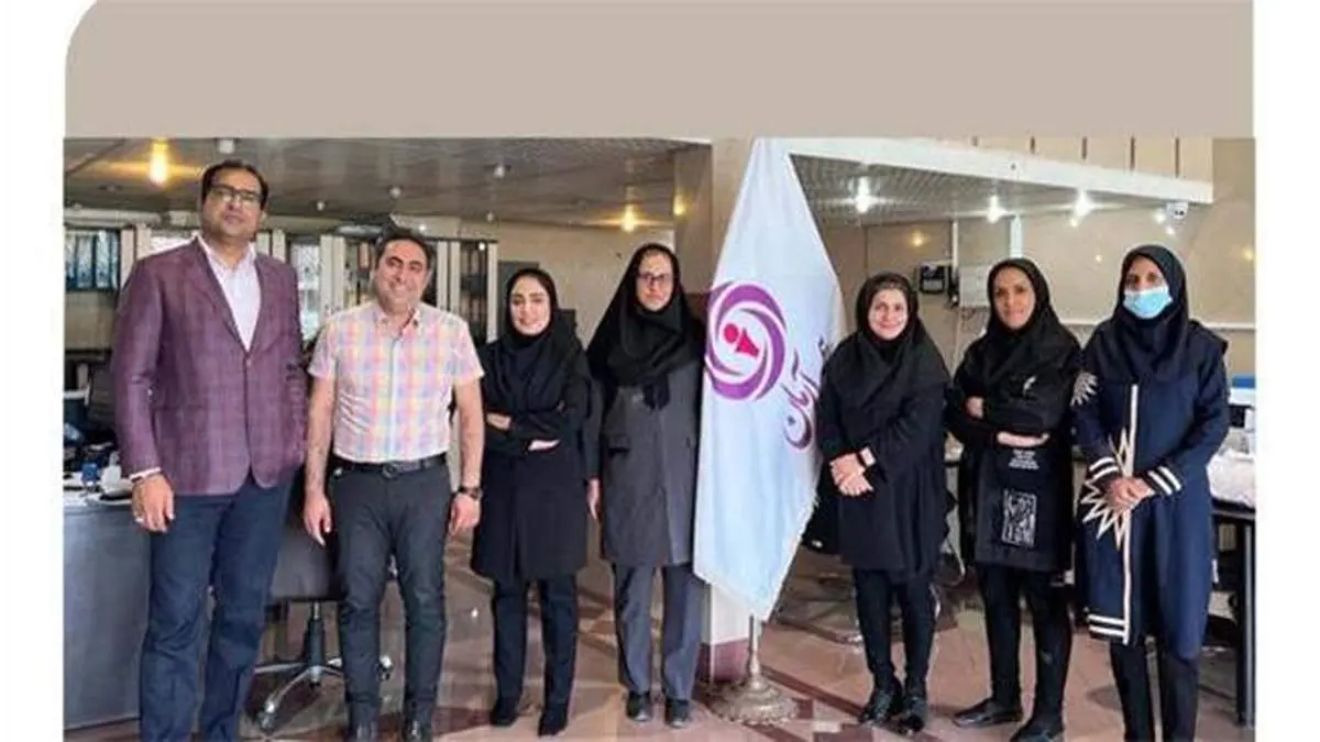 بازدید و جلسه هم اندیشی با نمایندگان شعبه یزد توسط معاونت بازاریابی و فروش