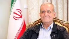 ببینید/ دوچرخه سواری پزشکیان در مسیر سلامت اصفهان
