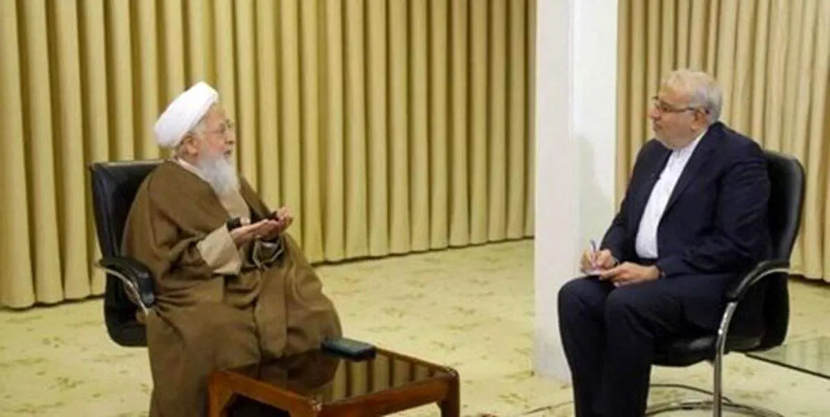 خام فروشی خیانت به کشور است