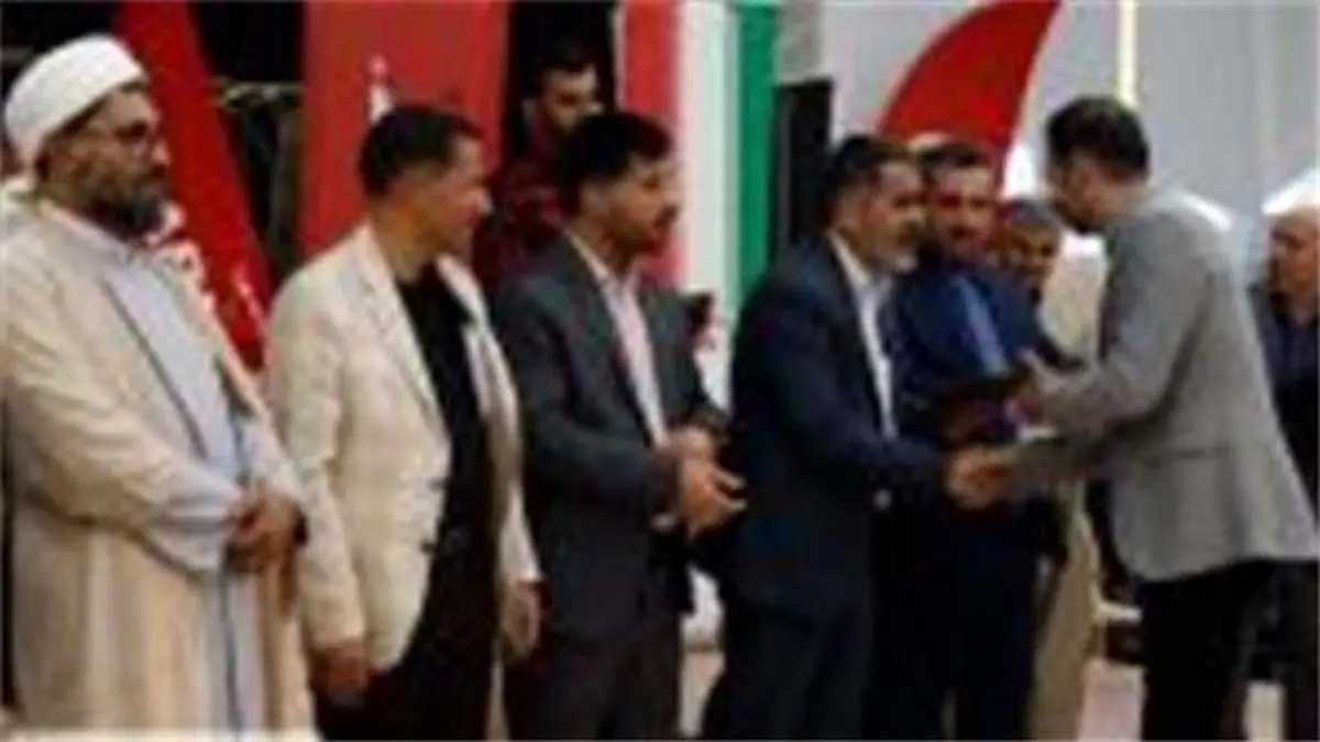 تجلیل از کارگران نمونه کارخانه بارز کردستان