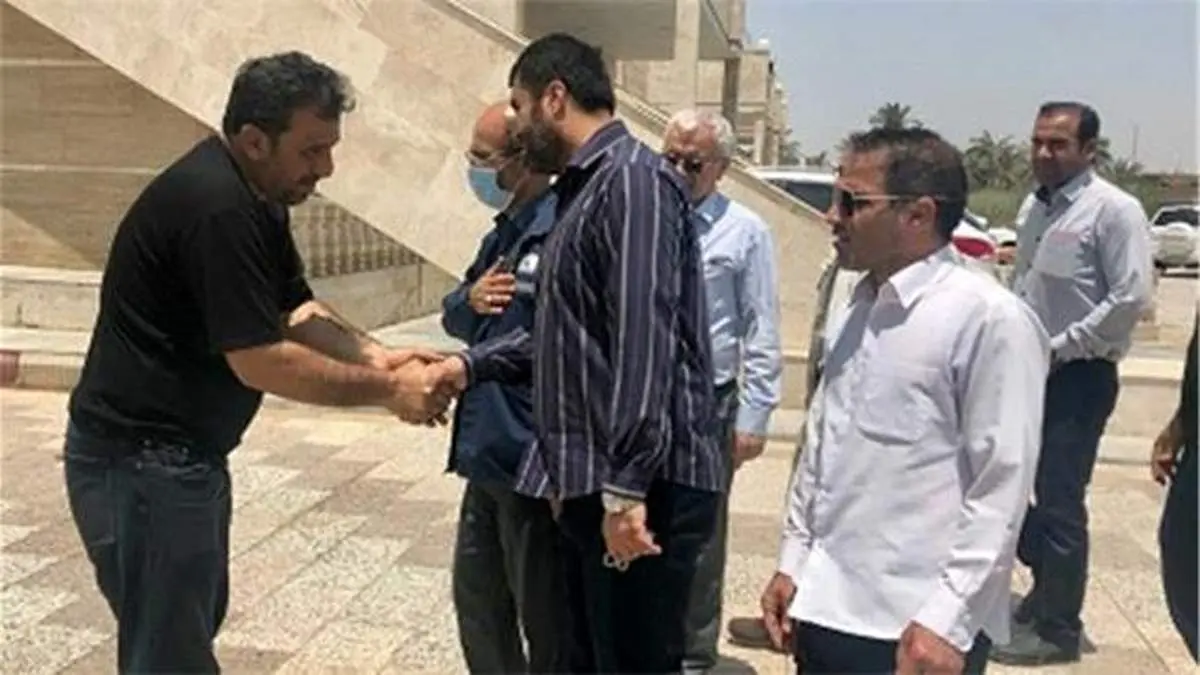 دیدار مدیر عامل مناطق نفتخیز جنوب با خانواده جانباختگان متروپل