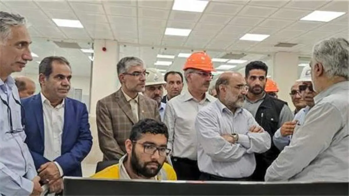 کارگاه های طرح‌های گروه صنایع پتروشیمی خلیج فارس باید شبانه‌روزی باشد