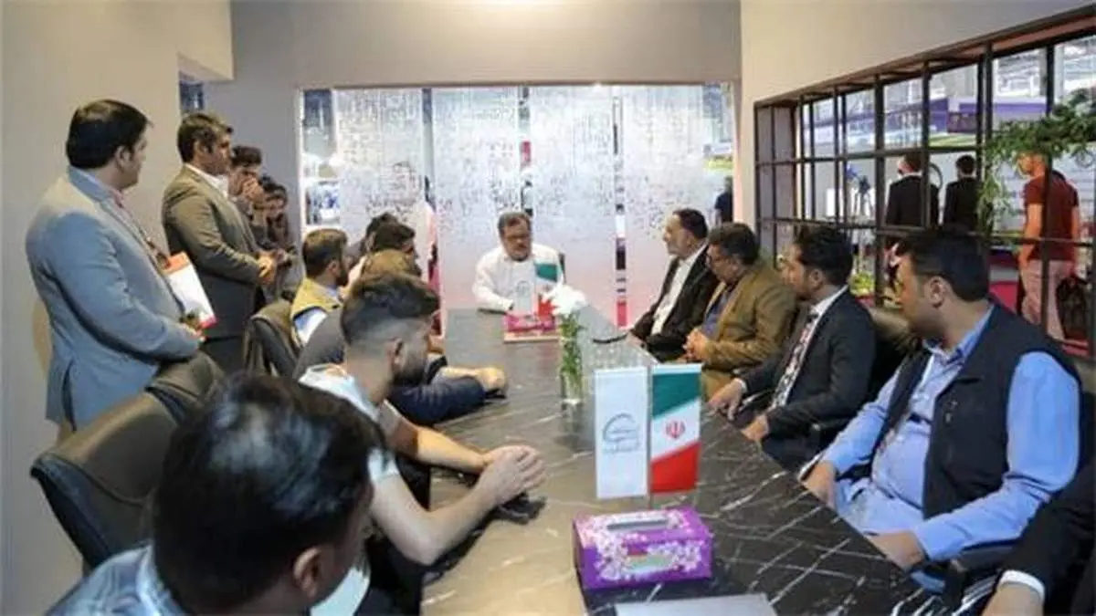 حضور هیات تجاری کشور افغانستان در غرفه شرکت پتروشیمی اروند