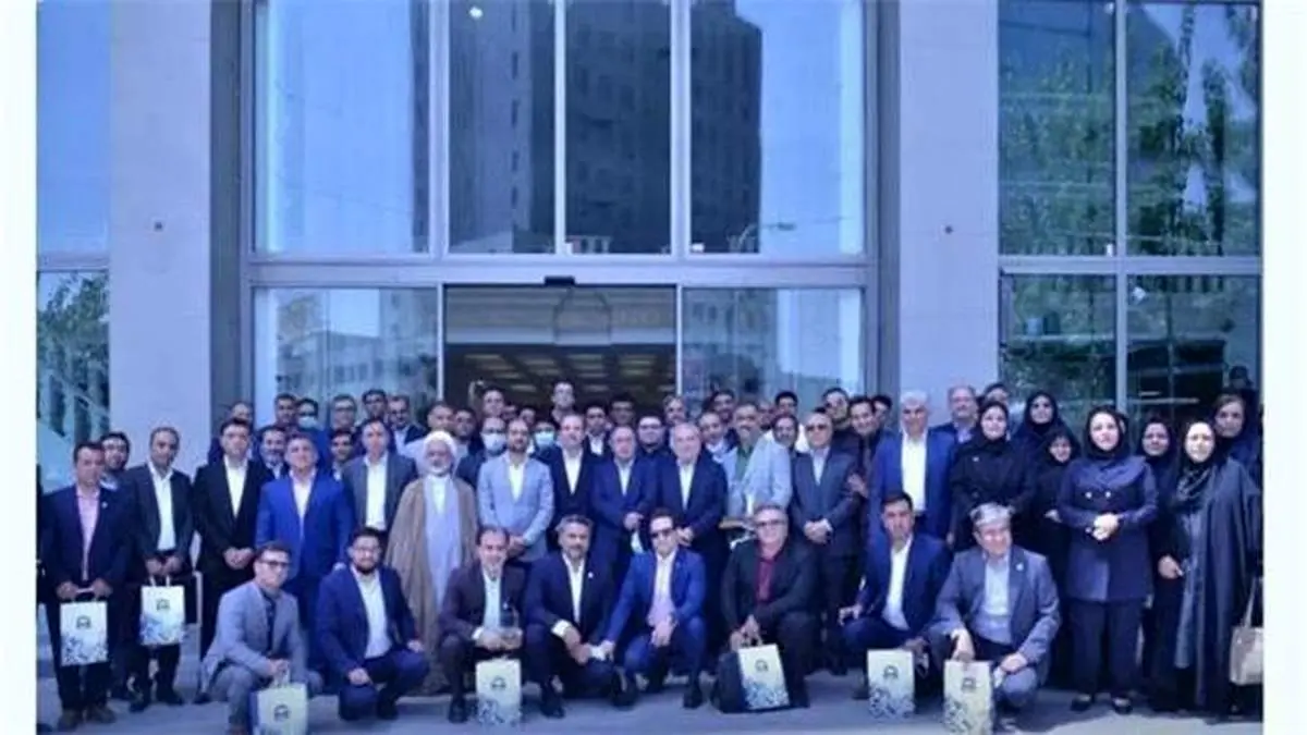 برگزیدگان شبکه فروش بیمه آسیا در بیمه های عمر و پس انداز معرفی شدند