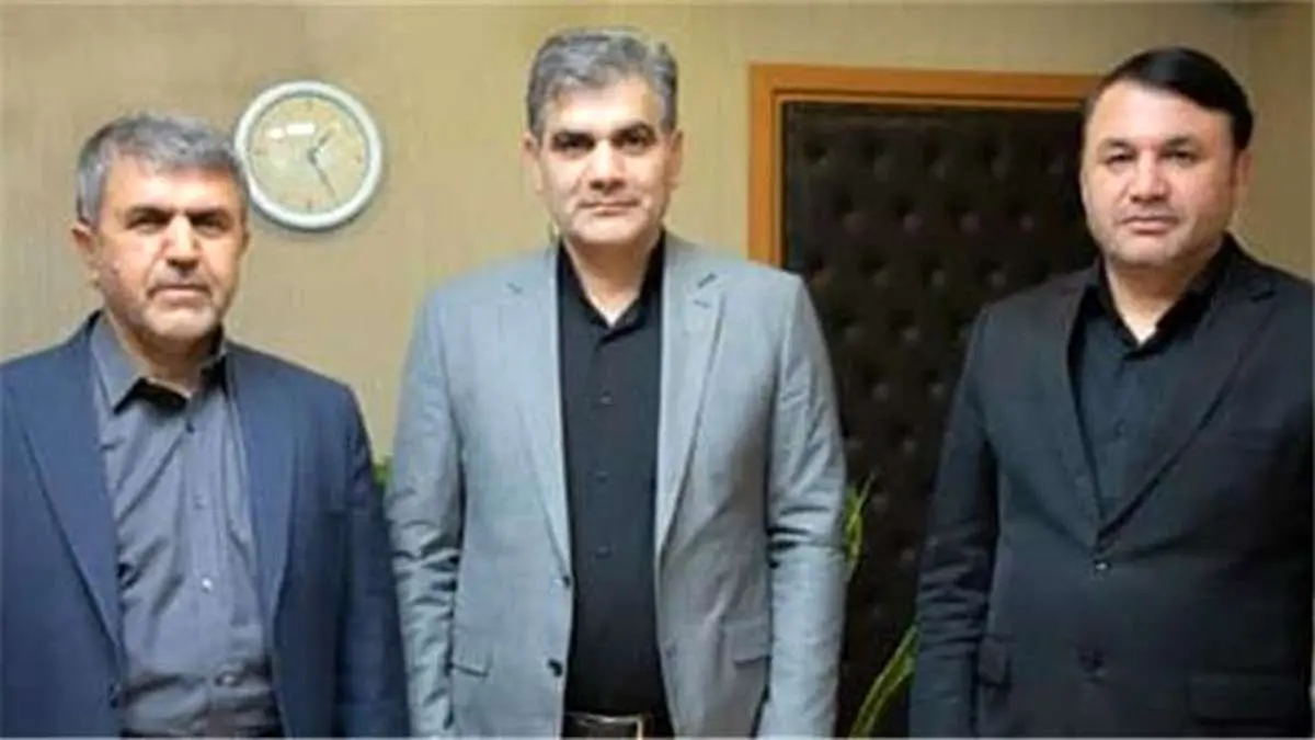 نشست همافزایی مدیران عامل بانکهای سپه، صادرات و سینا برگزار شد
