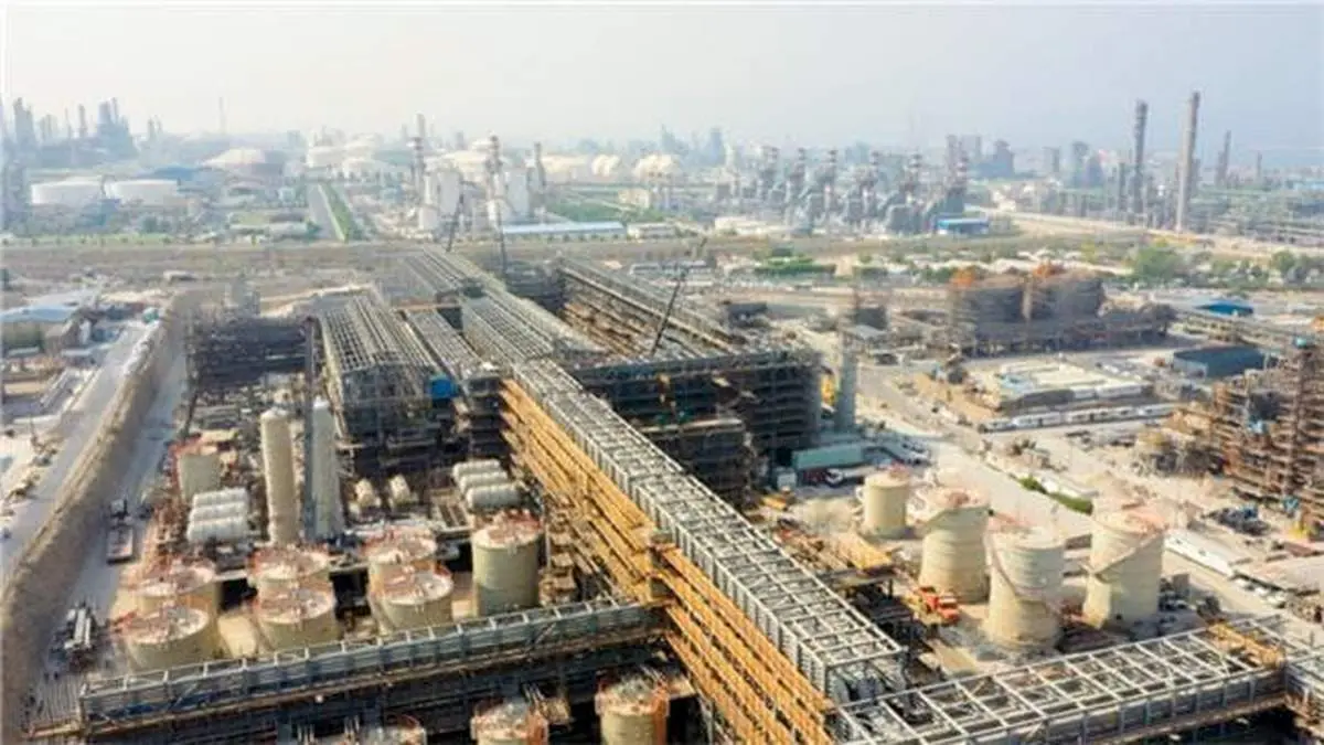 آغاز ساخت نخستین فلر پاک و بسته کشور در پتروشیمی صدف خلیج فارس/ صرفه‌جویی دو و نیم میلیون یورویی با اجرای طرح زیست محیطی