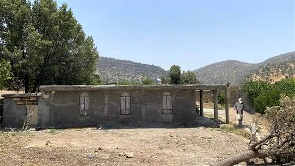 مشارکت بانک سامان در بازسازی منازل زلزلهزدگان سیسخت