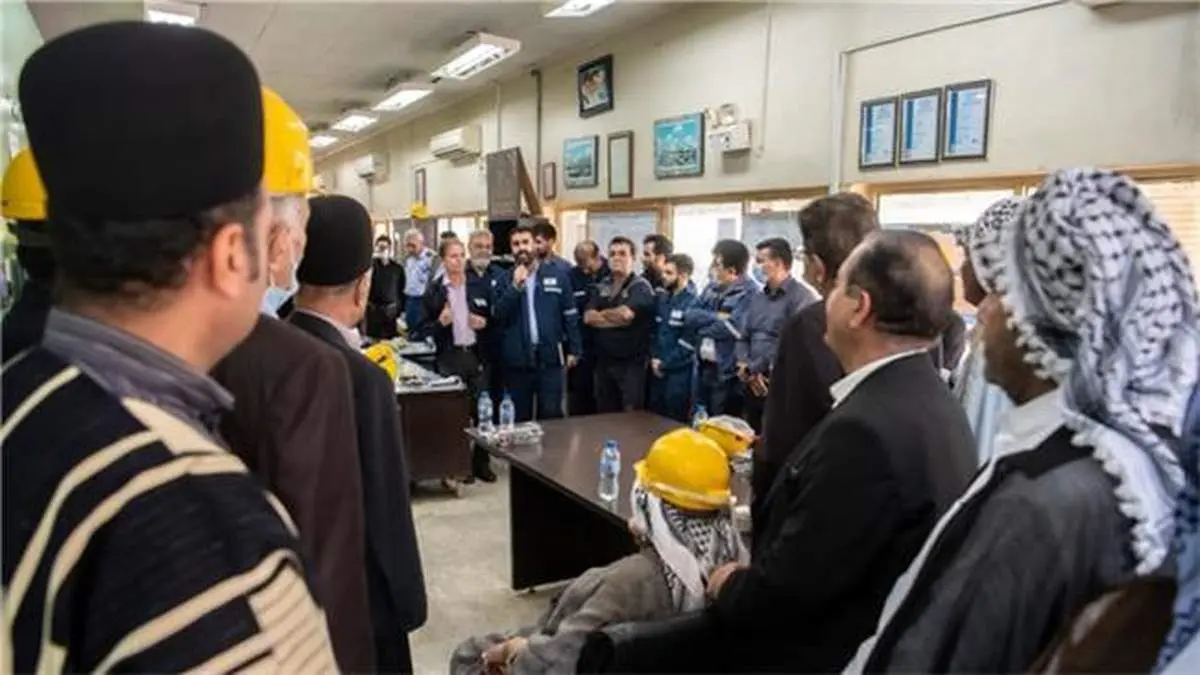 حضور سران قبایل و طوایف در بازدید از تاسیسات شركت بهرهبرداری نفت و گاز كارون