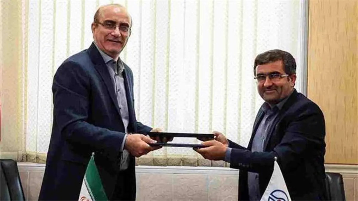 پژوهشگاه صنعت نفت و شرکت پتروشیمی نوری تفاهم نامه هوشمندسازی و تحول دیجیتال امضاء کردند