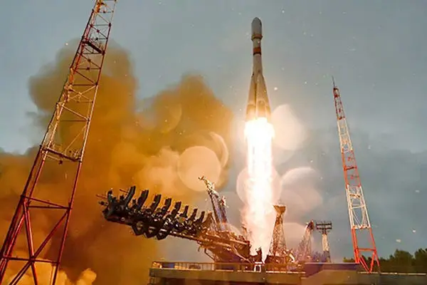 پرتاب ماهواره‌‌های پایا، ظفر و کوثر به فضا