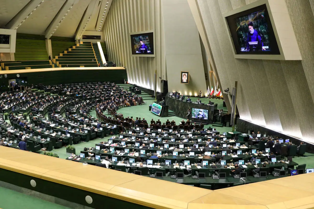 نماینده های دهه شصتی مجلس دوازدهم را بشناسید