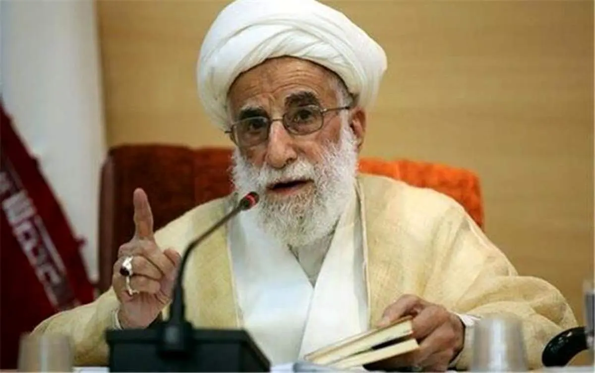 آیتالله جنتی رئیس مجلس خبرگان رهبری باقی ماند / رئیسی نایب رئیس شد